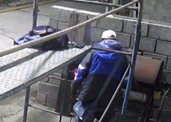 Insólito: se robó una tira de asado de una parrilla