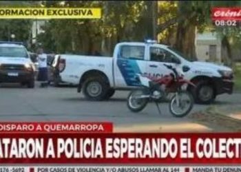 Asesinan de dos balazos a un policía de la Federal cuando esperaba el colectivo