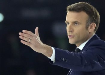 «No ayuda a la causa»: Macron critica las palabras de Biden que acusó a Rusia de supuesto «genocidio» en Ucrania
