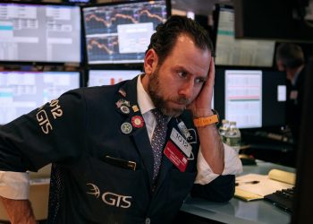 Advierten que una «calamidad» podría estallar en el 2023 en los mercados de valores