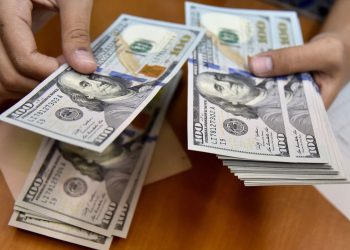 Alta volatilidad del dólar en los primeros tres días de la semana