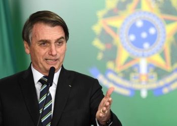 Bolsonaro respalda compra de viagra para las Fuerzas Armadas brasileñas