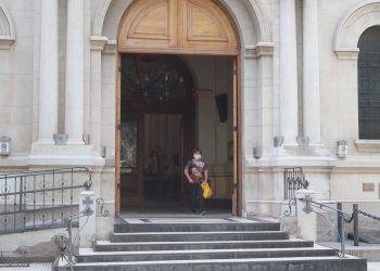 El domingo habrá cuatro horarios para la misa de Pascuas en la Catedral