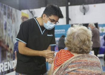 Este domingo no se vacunará contra la gripe ni el Covid-19
