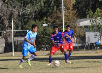 Deportivo Argentino goleó a El Tropezón y sigue liderando la Primera “B” del fútbol local