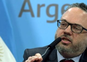 Kulfas: «El crecimiento va a estar este año arriba del 4% y la industria va a crecer entre 5% y 6%»