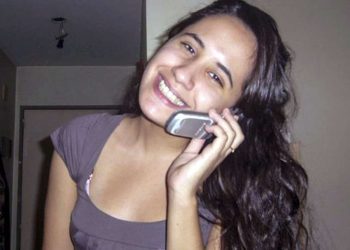 La degollaron y le dieron 23 puñaladas: su novio, único sospechoso, está libre y otra chica lo denunció por violento