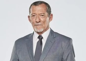 Murió el periodista Ricardo Mur￼