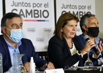 Para Bullrich, es un error total cerrarle la puerta a Javier Milei