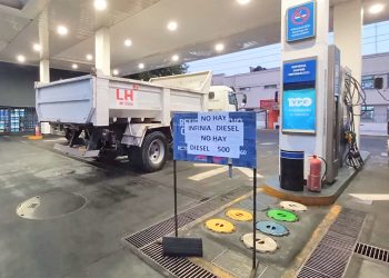 Falta gasoil en zonas del país y los precios en algunos lugares se duplican
