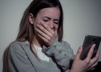 Se fotografió los genitales y le mandó la imagen a una familiar: deberá pagar una multa