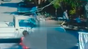 Tragedia en Buenos Aires: Un nene de 2 años se soltó de la mano de su mamá, corrió hacia la calle y murió atropellado