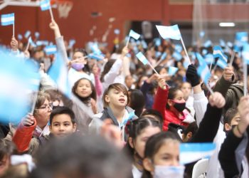 Fiesta en el Día del Himno: la experiencia en la Antártida se compartió con más de 2.000 alumnos sanrafaelinos