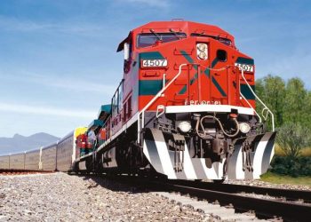 Buscan recuperar la importante conexión ferroviaria con Chile