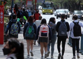 Cambios en la Secundaria: fin a los cuatrimestrales y solo dos materias pendientes para pasar