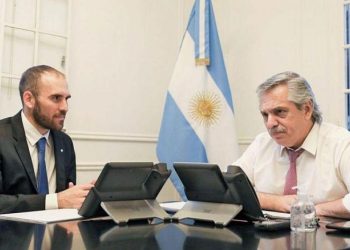 El Gobierno anticipa un faltante de dólares: las medidas que buscan para evitarlo