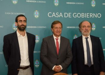 El Gobierno ratificó el acuerdo con el Banco Nación para que continúe siendo el agente financiero