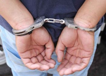 Insólito caso en nuestra provincia:  le dijo a su jefe que lo detuvieron, pero fue una mentira para pasar el día con su novia