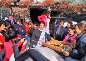 Las tejedoras del Secano crecen en su emprendimiento y suman equipamiento