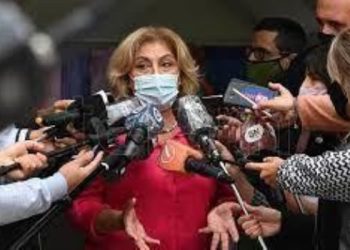 La ministra de Salud de Santa Fe dijo que el niño con hepatitis grave está en terapia pero estable