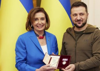 Líder del Congreso de EE.UU. se reunió con Zelenski en Kiev y prometió más ayuda a Ucrania