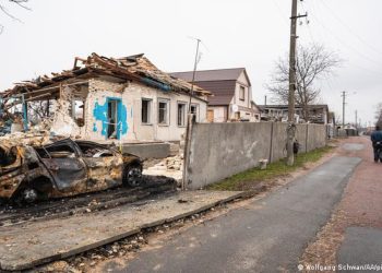 Más muertos civiles por bombardeos de Rusia sobre regiones ucranianas de Járkov y Donetsk