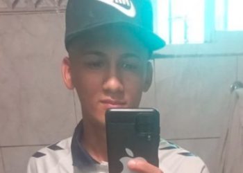 La despedida en las redes a «El Chapu», el motochorro asesinado por la mujer a la que intentó robar: “Qué hago sin vos, mi hermanito del alma, estoy muerto”