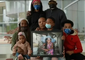 Su hija murió intentando hacer un desafío viral y demandó a TikTok