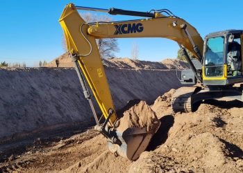 Irrigación trabaja en el mantenimientode diferentes cauces aluvionales