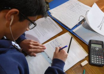 Estudiantes de Nivel Superior realizarán tutorías telefónicas en matemáticas