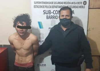 Mató a su hijo de 2 años después de que sus amigos lo cargaran: “Tu mujer te mete los cuernos”