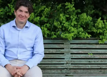 Entre Newton y Einstein: un científico sanrafaelino fue elegido miembro de la destacada Royal Society