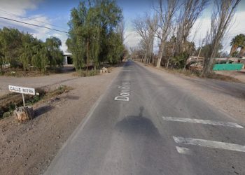 Terrible accidente en Maipú: Perdió el domino del auto, chocó contra un árbol y murió