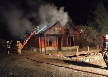 Chubut: piden la intervención de las fuerzas federales tras el ataque incendiario atribuido a la RAM