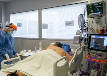 Coronavirus en Mendoza: subió la positividad, pero bajó la ocupación de camas