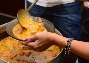 El Club de Leones preparará un nuevo “Locro solidario” para avanzar en la construcción de la escuela de ortofonía y sordos