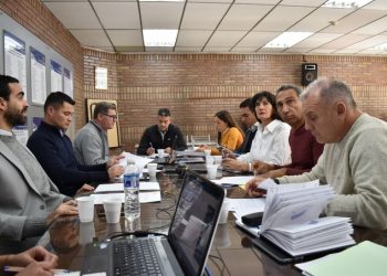 El ministro Fayad se reunió con la Comisión de Hacienda de la Legislatura por el Consenso Fiscal