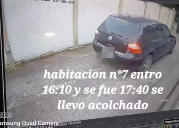 La dueña de un hotel alojamiento escrachó a los clientes en las redes: “Se llevó el acolchado”