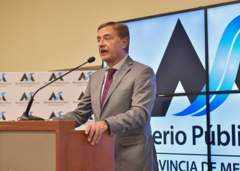 La respuesta de Suarez a los estatales por las paritarias: «Volvemos a rediscutir todo»