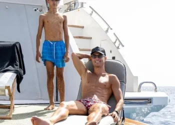 Las lujosas vacaciones de Cristiano Ronaldo: villa exclusiva y yate