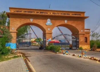 Horror en Pakistán: un bebé murió durante el parto y debió ser decapitado para salvarle la vida a la madre