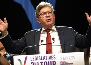 Perdió Macron la mayoría absoluta