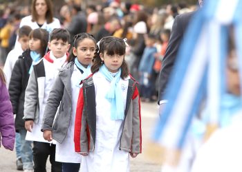 San Rafael celebró el Día de la Bandera con un multitudinario acto en Salto de las Rosas