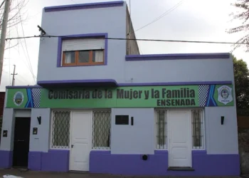 “Tengo 3 hijos de este tipo”: fue abusada por su padrastro durante 11 años y ahora recibe amenazas