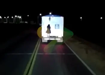 ¿Un fantasma en la ruta?: el video que aterroriza a los camioneros del país