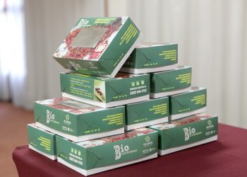 Capacitación a docentes para la entrega de “biocontenedores” para la prevención de la Mosca del Mediterráneo