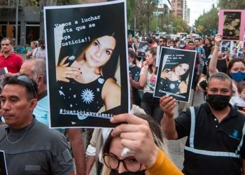 Piden Justicia por Valentina en Neuquén: tenía 11 años, fue tres veces a la guardia por un dolor abdominal, la mandaron a su casa y murió