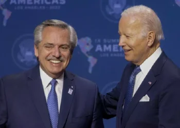 Alberto Fernández irá junto a Batakis a la reunión con Biden del 26 de julio