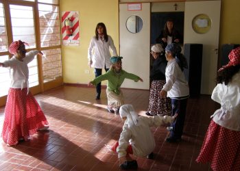 Desde la escuela  especial Amadeo Natale invitan a la comunidad a presenciar su acto por el 9 de Julio