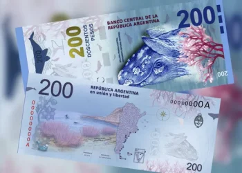 Cuáles son los billetes de $200 con un insólito error que se venden por $100 mil pesos